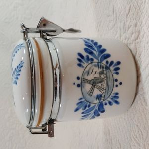 Delft Vintage Hand-painted Windmill Ceramic Crock Pot